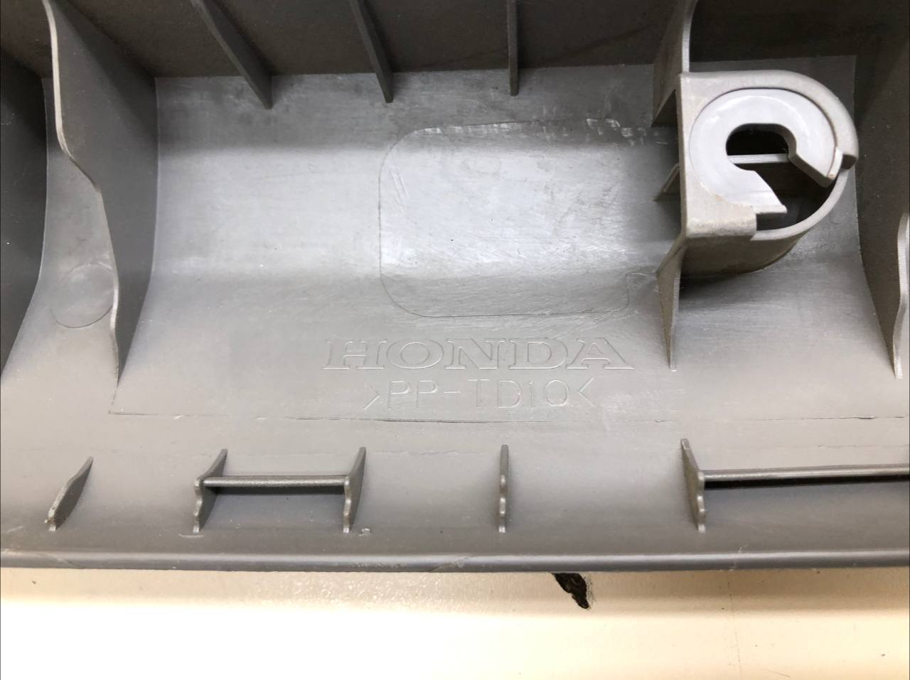 Обшивка стойки Honda Civic 4D 2006-2012