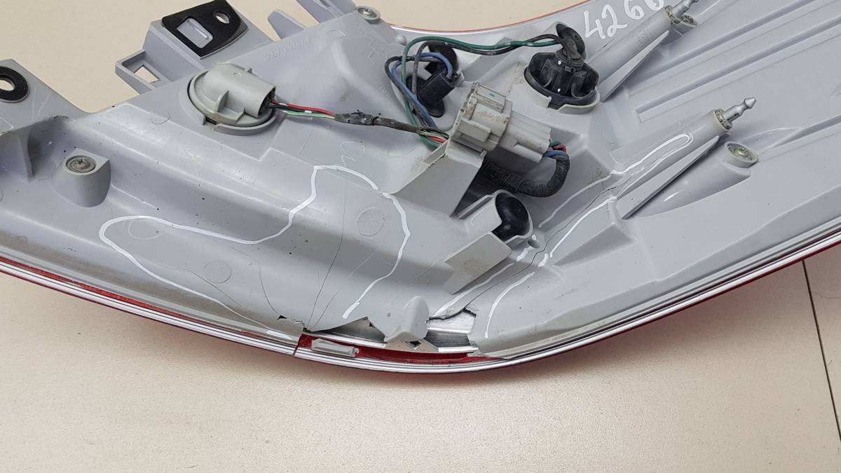 Фонарь задний левый Nissan Teana J32 2008-2013