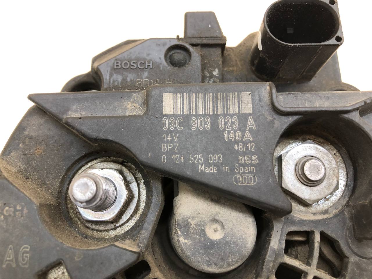 Генератор Volkswagen Polo (MK5) 2011-2020 Генератор Volkswagen Polo (MK5) 2011-2020