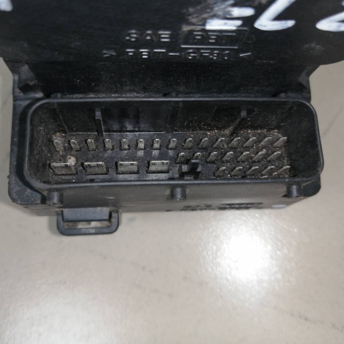 Блок ABS (насос) Subaru Legacy (B12) 1998-2003