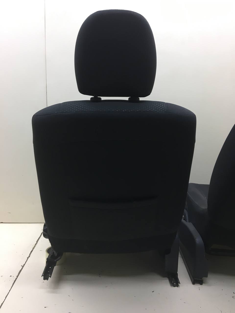 Сиденье (комплект) Nissan Almera 3 (G11, G15) 2012> Сиденье (комплект) Nissan Almera 3 (G11, G15) 2012>