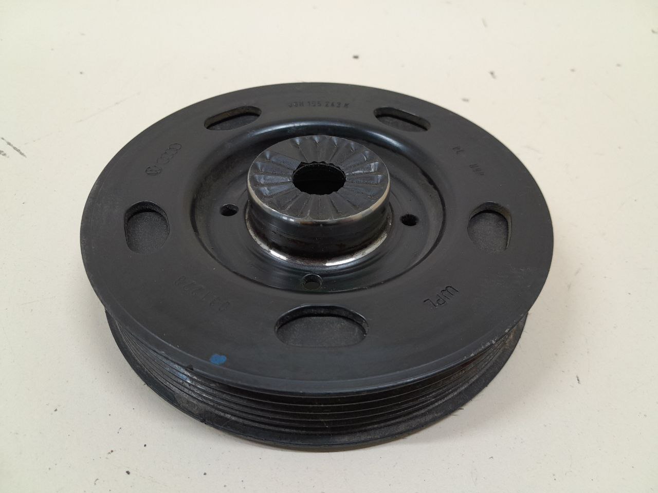 Шкив коленвала Skoda Octavia (A5 1Z-) 2004-2013 Шкив коленвала Skoda Octavia (A5 1Z-) 2004-2013