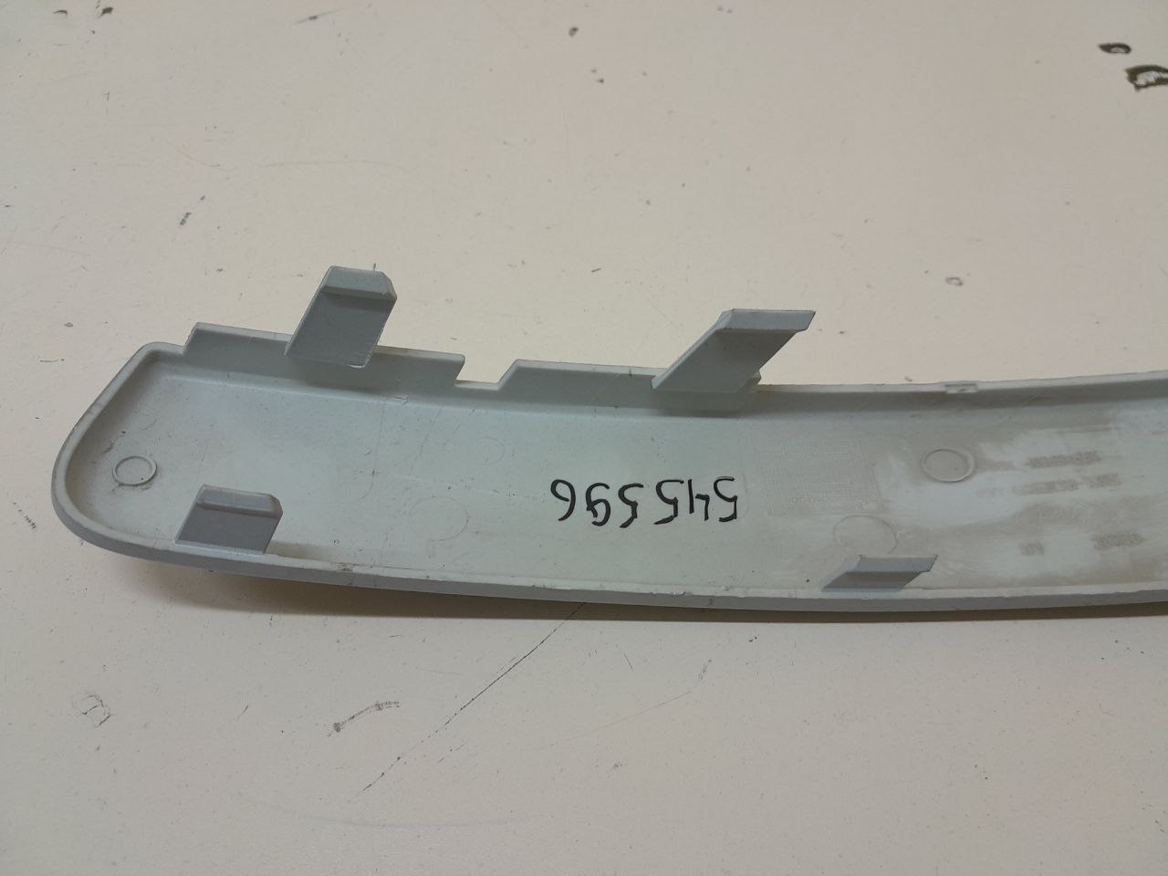 Накладка переднего бампера левая Ford C-MAX 2003-2010