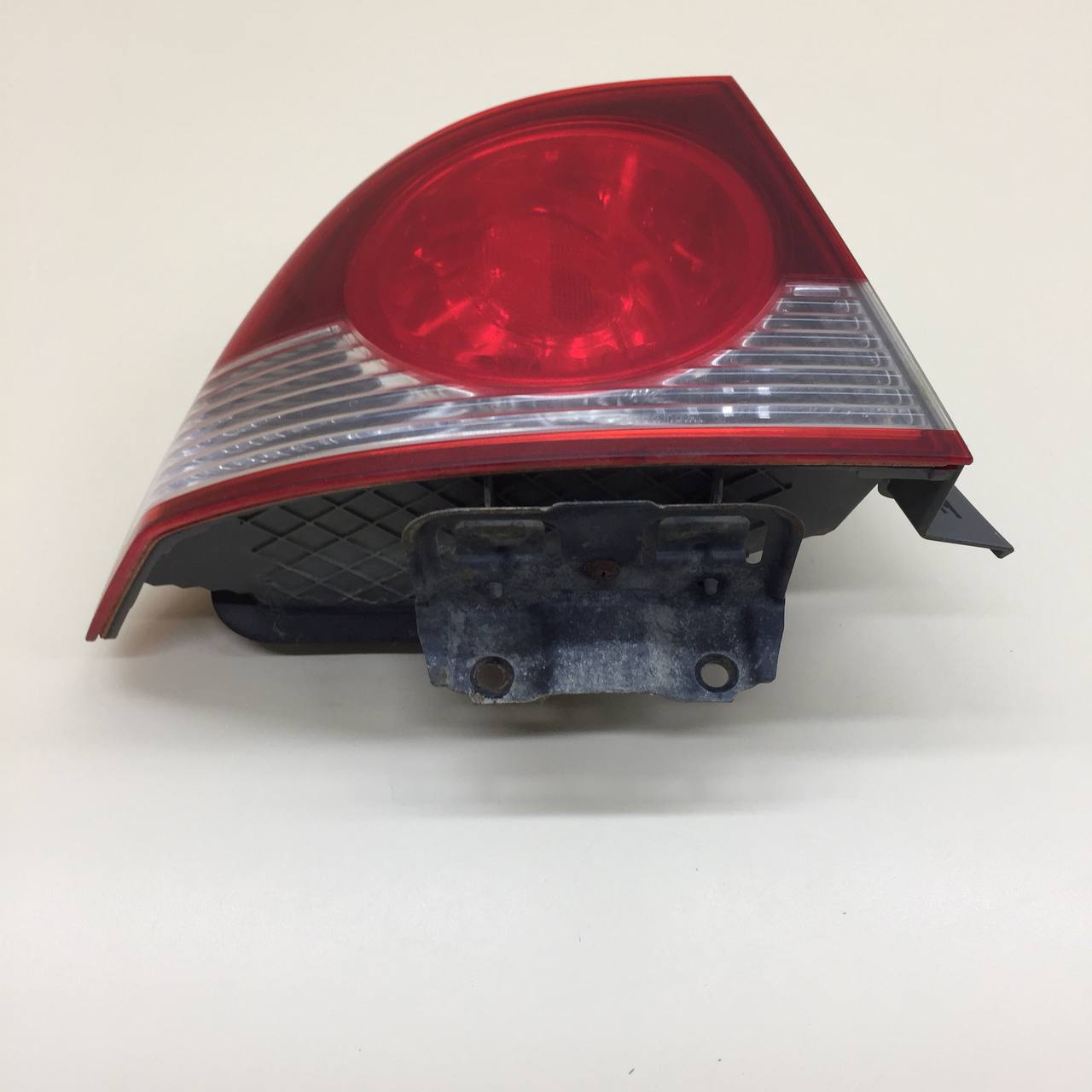 Фонарь задний наружный левый Honda Civic 4D 2006-2012