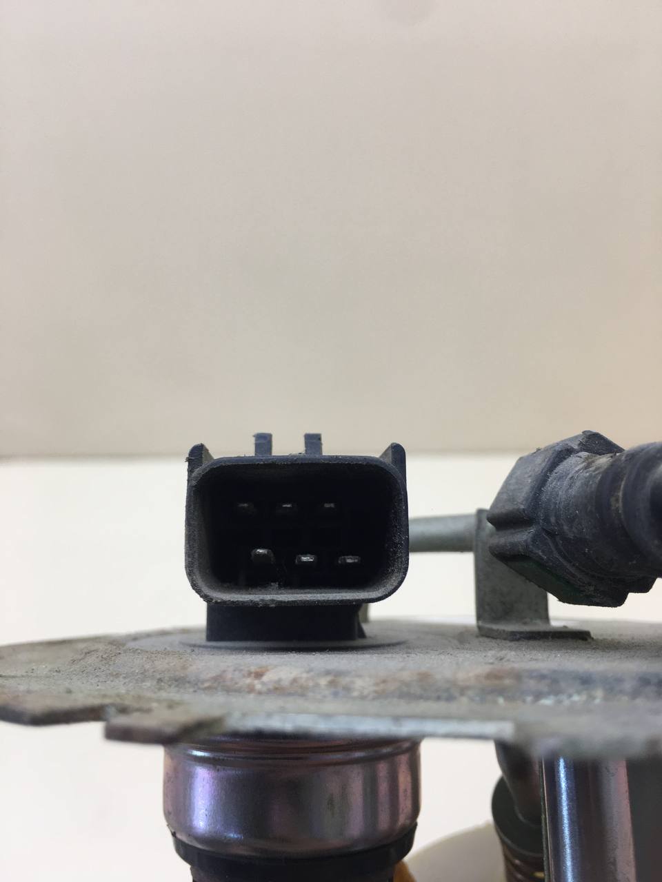 Насос топливный электрический ZAZ Chance 2009-2014