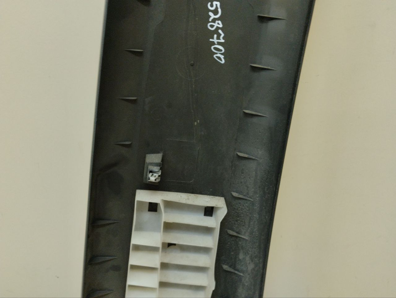 Обшивка стойки Peugeot 308 2007>