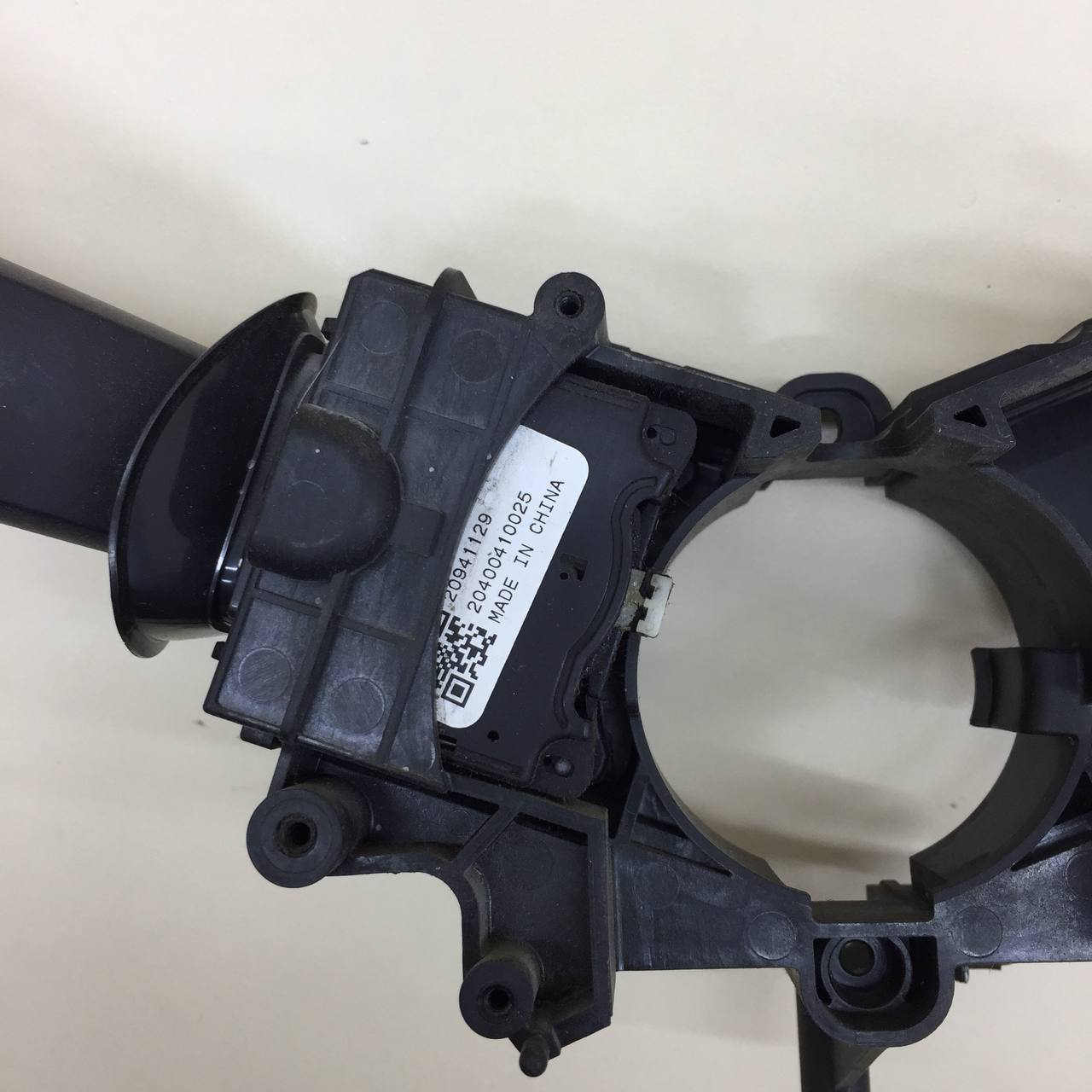 Переключатель поворотов подрулевой Chevrolet Cruze (J300) 2009-2016 Переключатель поворотов подрулевой Chevrolet Cruze (J300) 2009-2016