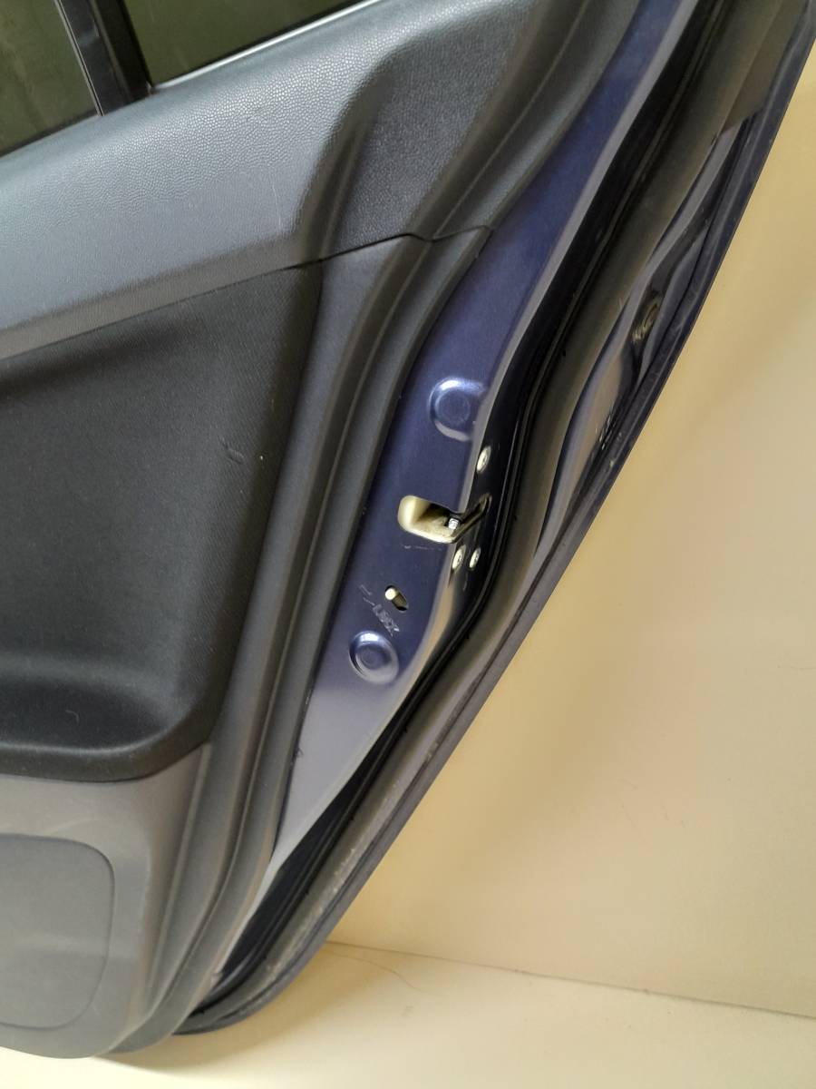 Дверь задняя правая Mitsubishi Lancer X (CX, CY) 2007> Дверь задняя правая Mitsubishi Lancer X (CX, CY) 2007>