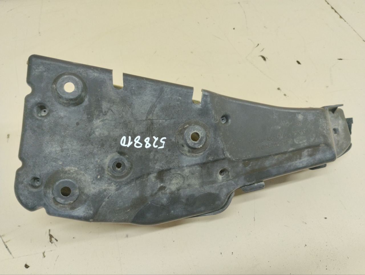 Пыльник (кузов наружные) Land Rover Discovery 3 2004-2009 Пыльник (кузов наружные) Land Rover Discovery 3 2004-2009