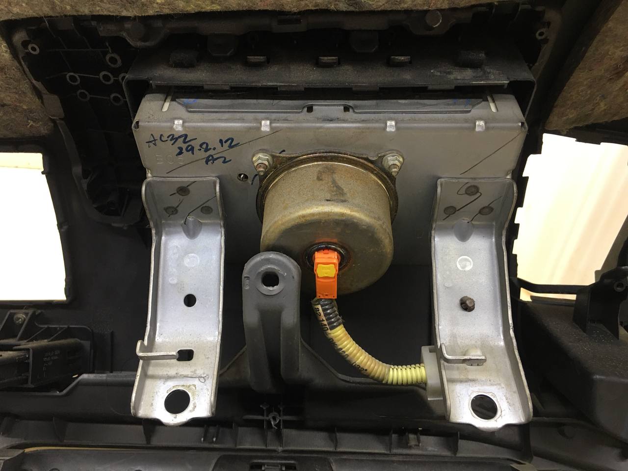Подушка безопасности (комплект) Toyota Hilux (AN10,AN20,AN30) 2011-2015 Подушка безопасности (комплект) Toyota Hilux (AN10,AN20,AN30) 2011-2015