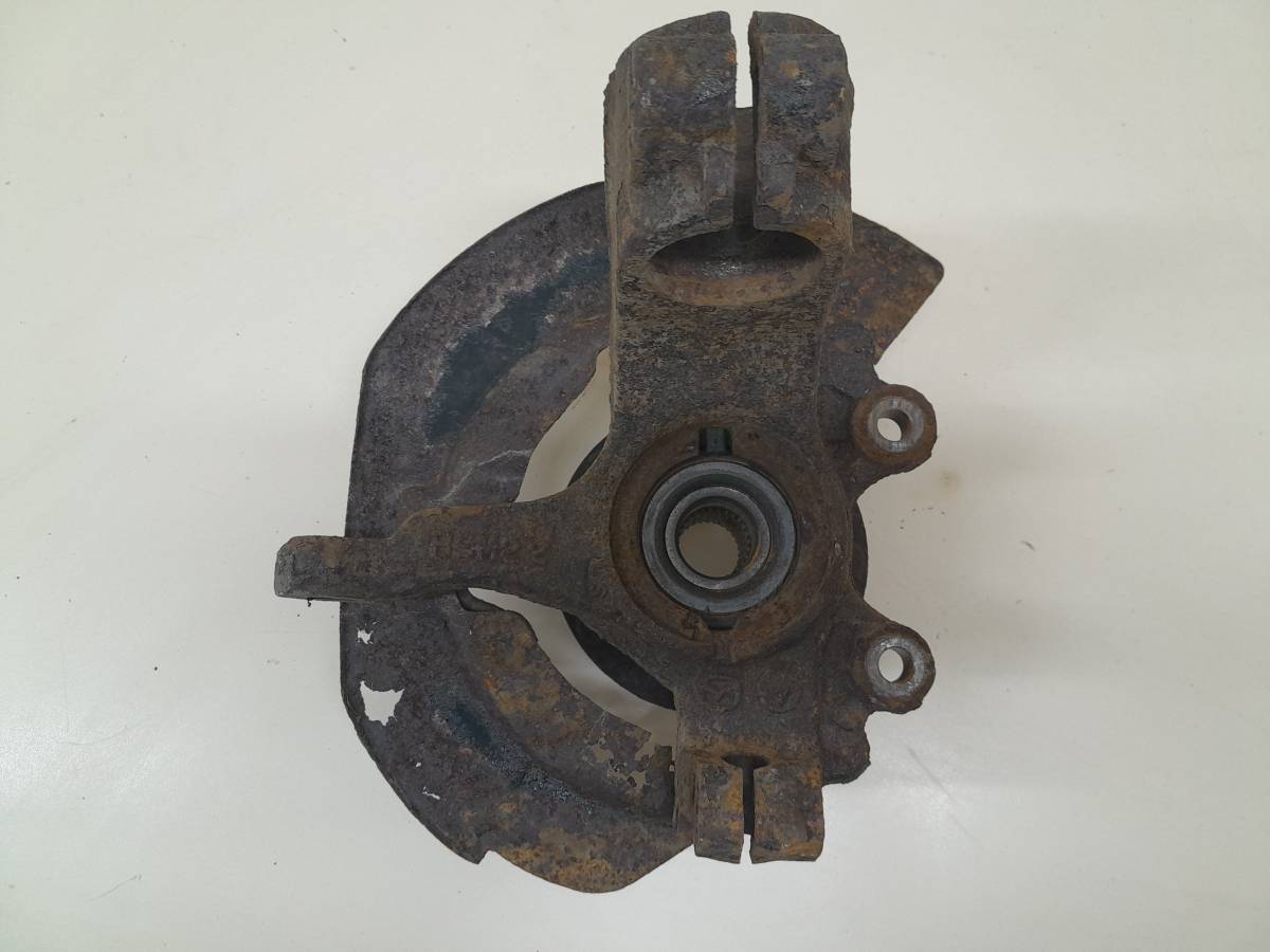 Кулак поворотный передний левый Mazda Mazda 3 (BL) 2009-2013