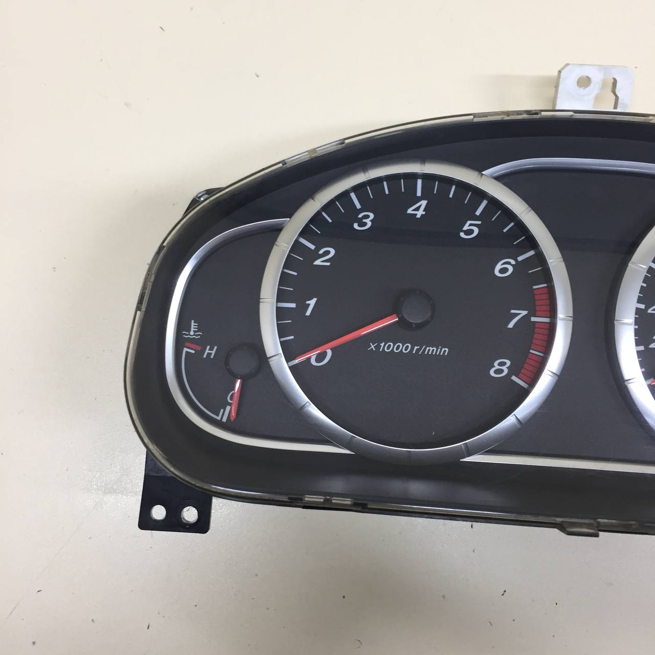 Панель приборов Mazda Mazda 6 (GG) 2002-2007 Панель приборов Mazda Mazda 6 (GG) 2002-2007