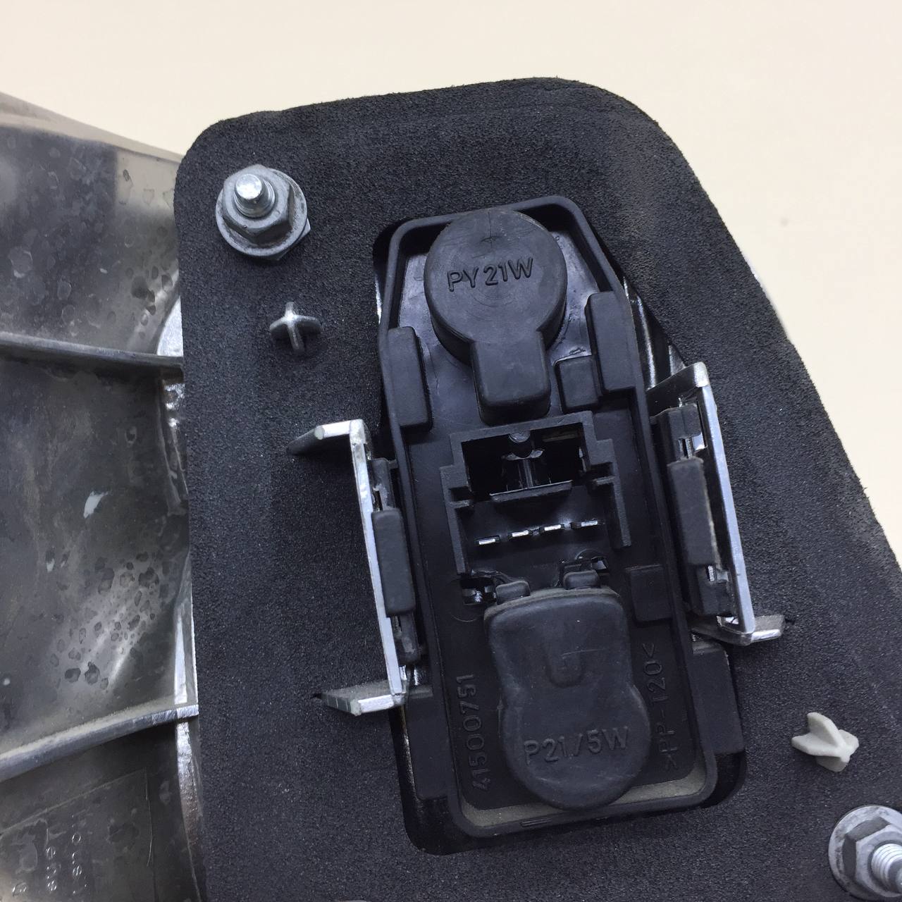 Фонарь задний наружный правый Fiat Albea 2002-2012