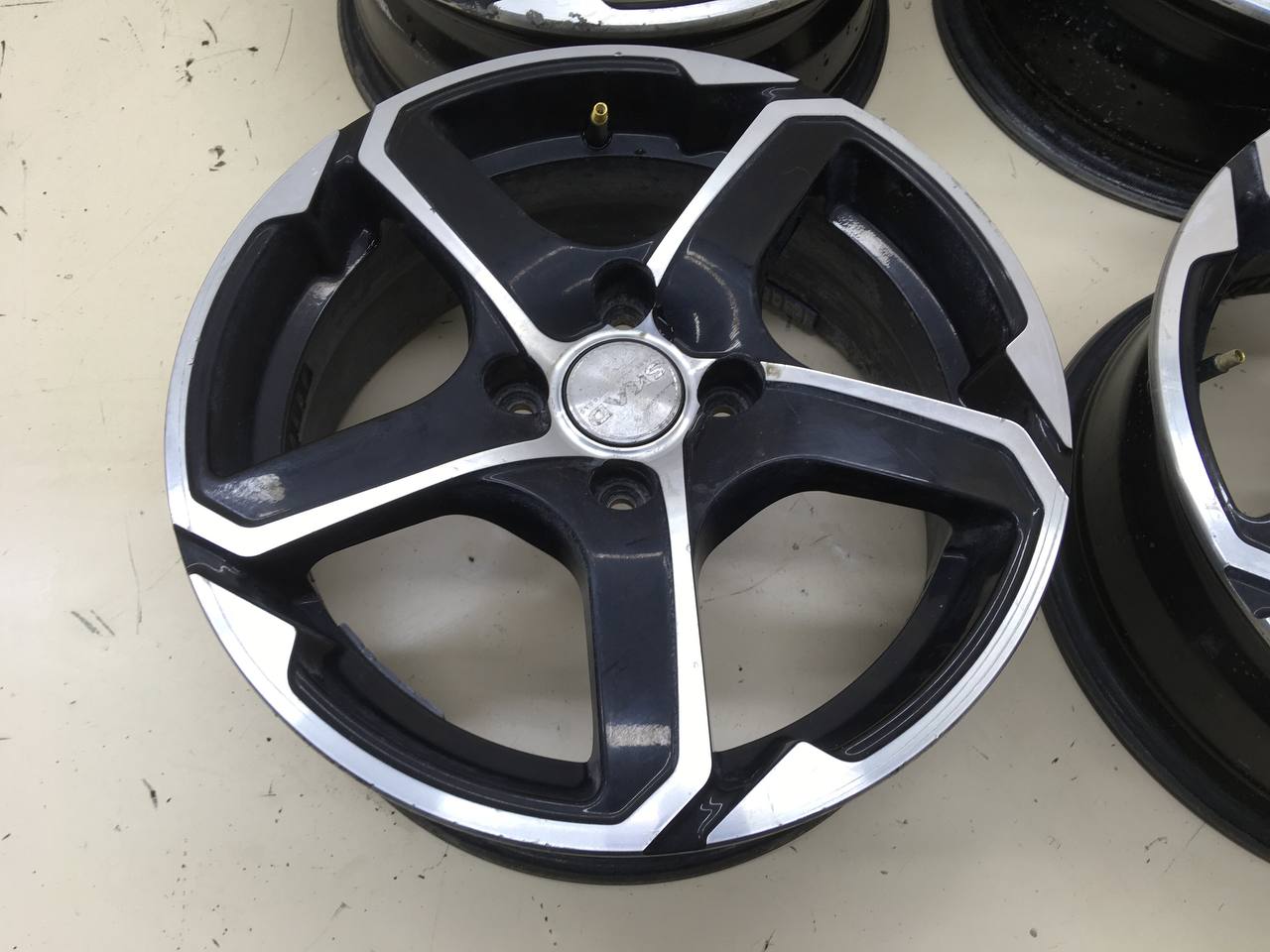 Диски R15 Литые