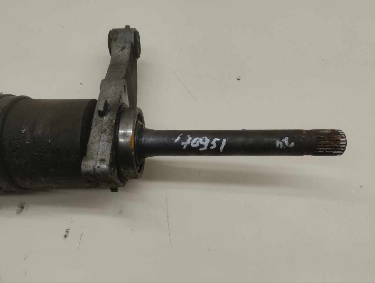 Полуось передняя правая Chevrolet Niva 2009-2020