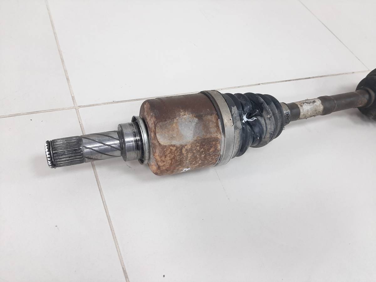 Полуось передняя левая Renault Duster (HSA, HSM) 2012> Полуось передняя левая Renault Duster (HSA, HSM) 2012>