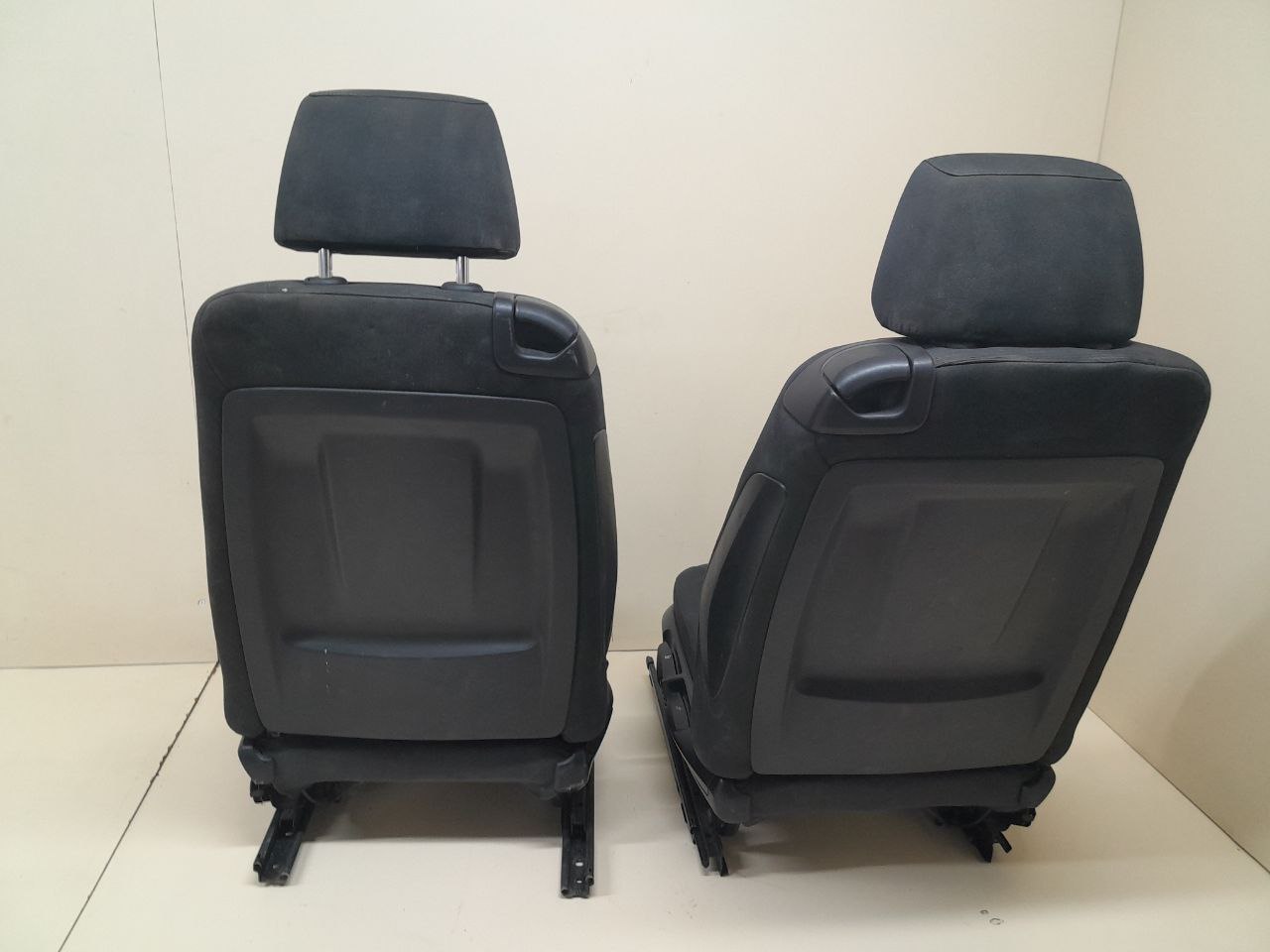 Сиденье (комплект) BMW 1-series E87/E81 2004-2011 Сиденье (комплект) BMW 1-series E87/E81 2004-2011