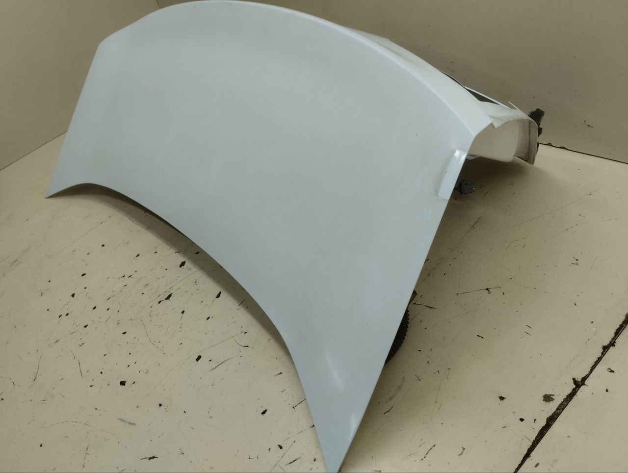 Крышка багажника Ford Mondeo 4 2007-2015 Крышка багажника Ford Mondeo 4 2007-2015