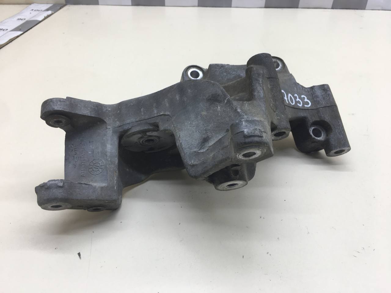 Кронштейн генератора Chery Tiggo T11 2005-2016