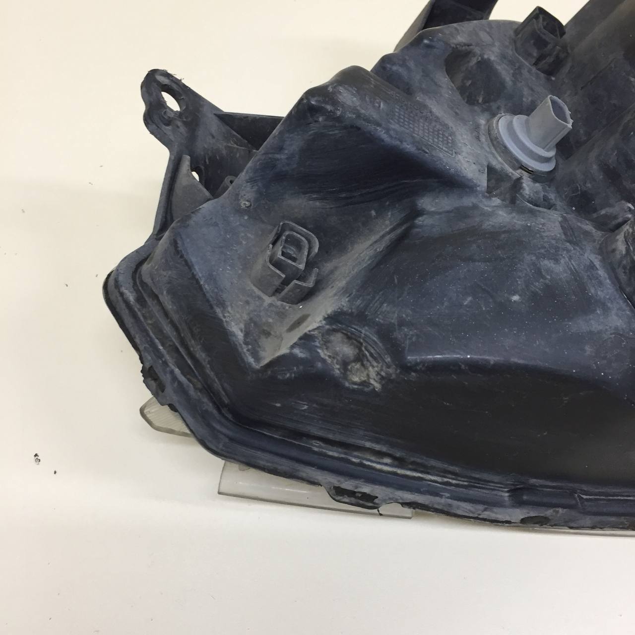 Фара правая Chevrolet Cobalt (T250) 2011-2015 Фара правая Chevrolet Cobalt (T250) 2011-2015