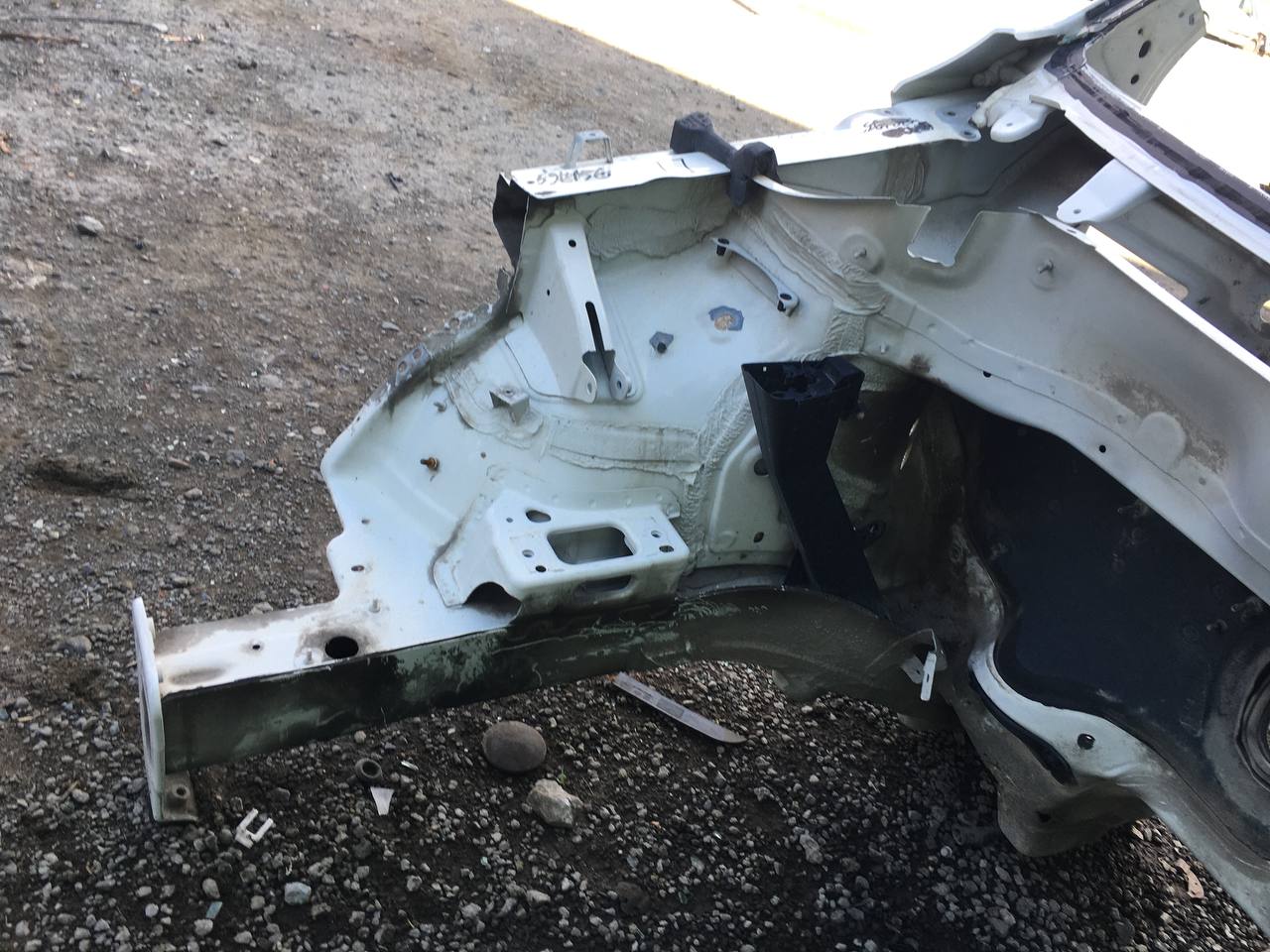 Четверть передняя правая Volkswagen Tiguan (5N1) 2007-2011 Четверть передняя правая Volkswagen Tiguan (5N1) 2007-2011