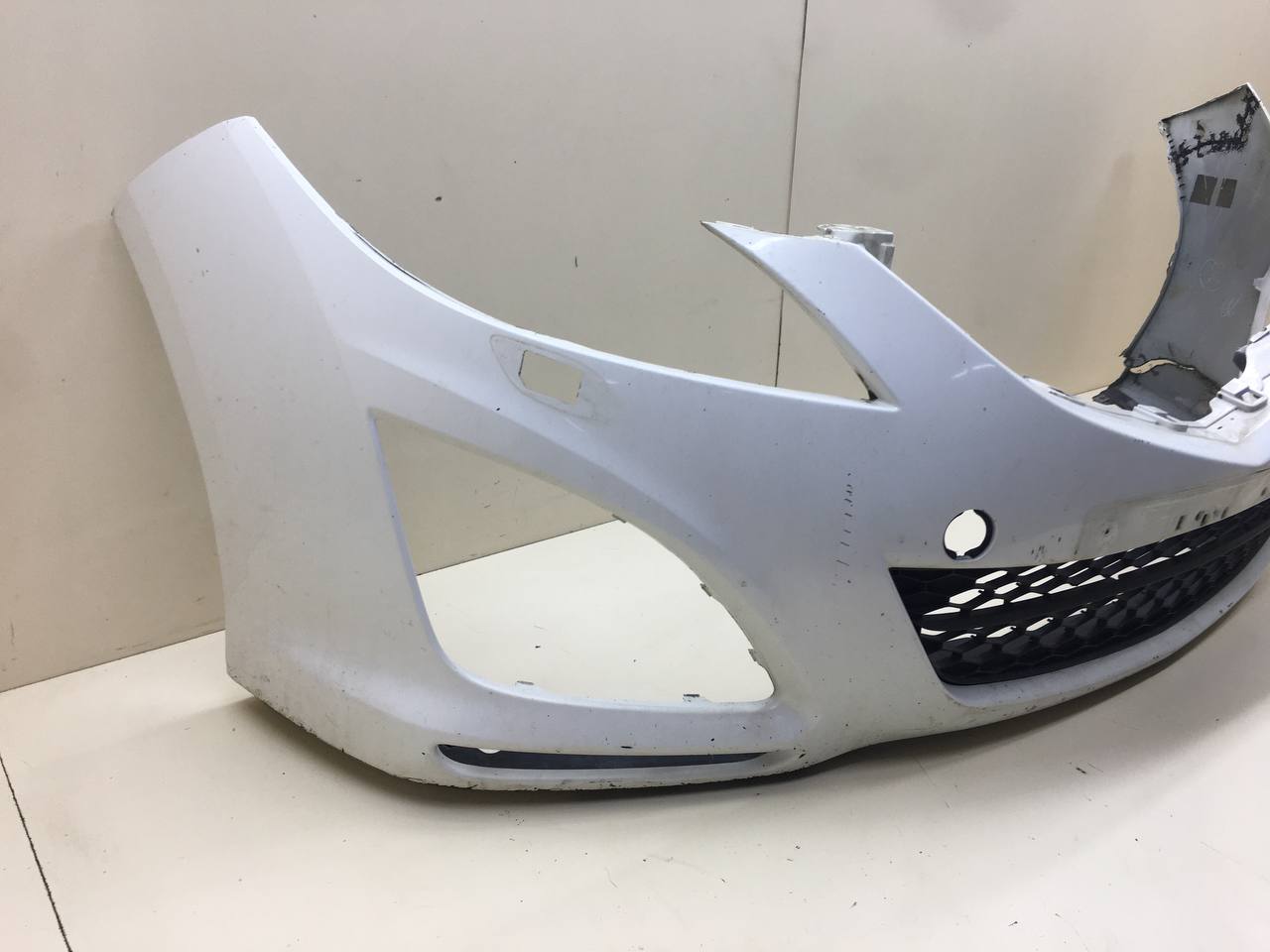 Бампер передний Mazda Mazda 6 (GH) 2007-2012 Бампер передний Mazda Mazda 6 (GH) 2007-2012