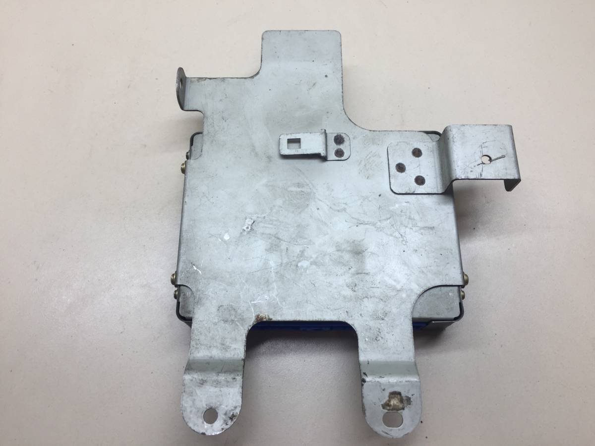 Блок управления двигателем Nissan Presea R11 1995-1999