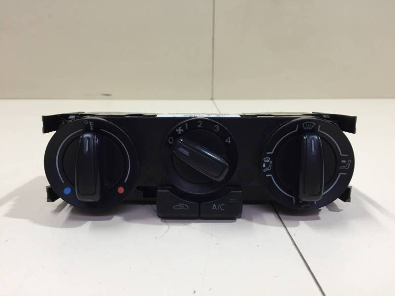 Блок управления отопителем Volkswagen Polo (MK5) 2011-2020