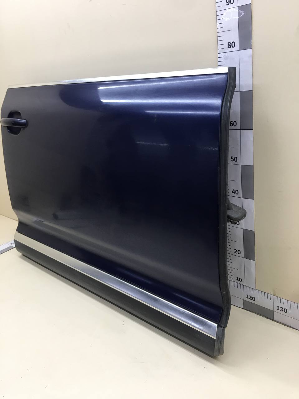 Дверь передняя правая Volkswagen Touareg (7L) 2002-2010