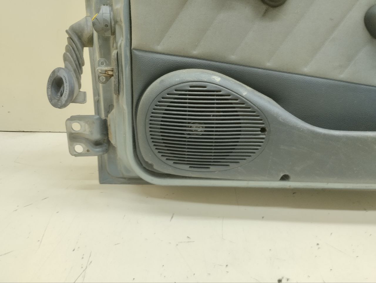 Дверь передняя правая Fiat Albea 2002-2012