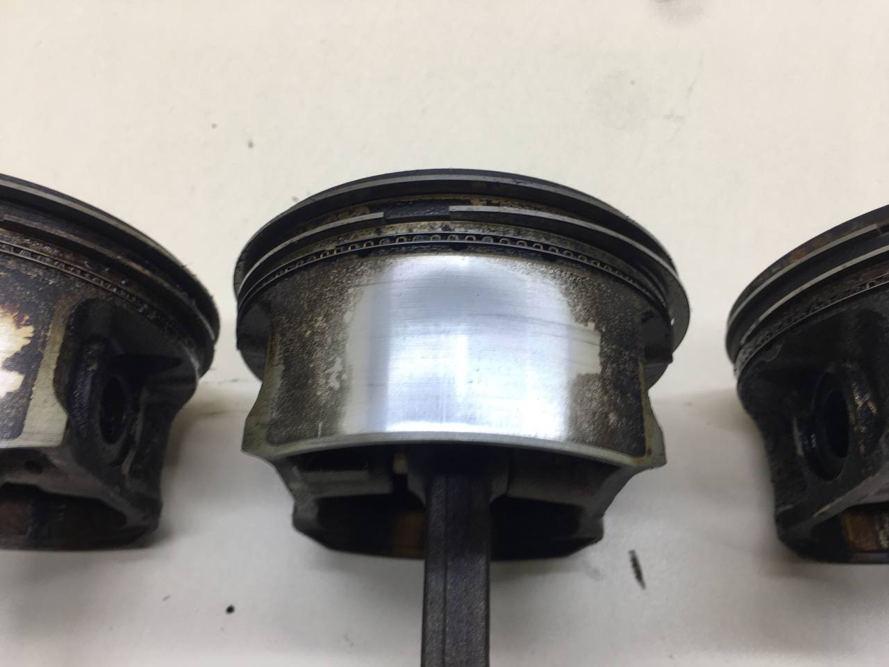 Поршень с шатуном Mitsubishi Outlander XL (CW) 2006-2012