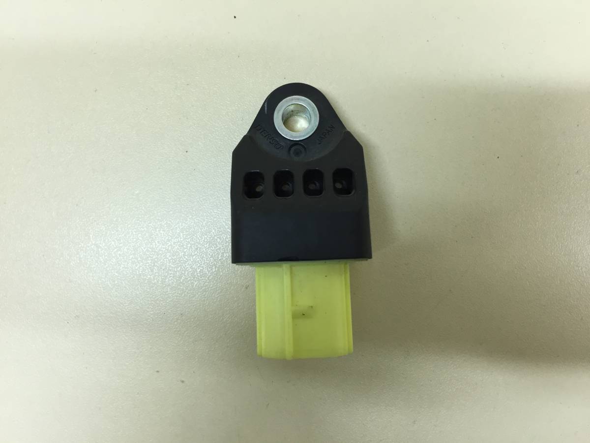 Датчик AIR BAG Lexus RX 350 /450h (XL10) 2009-2015