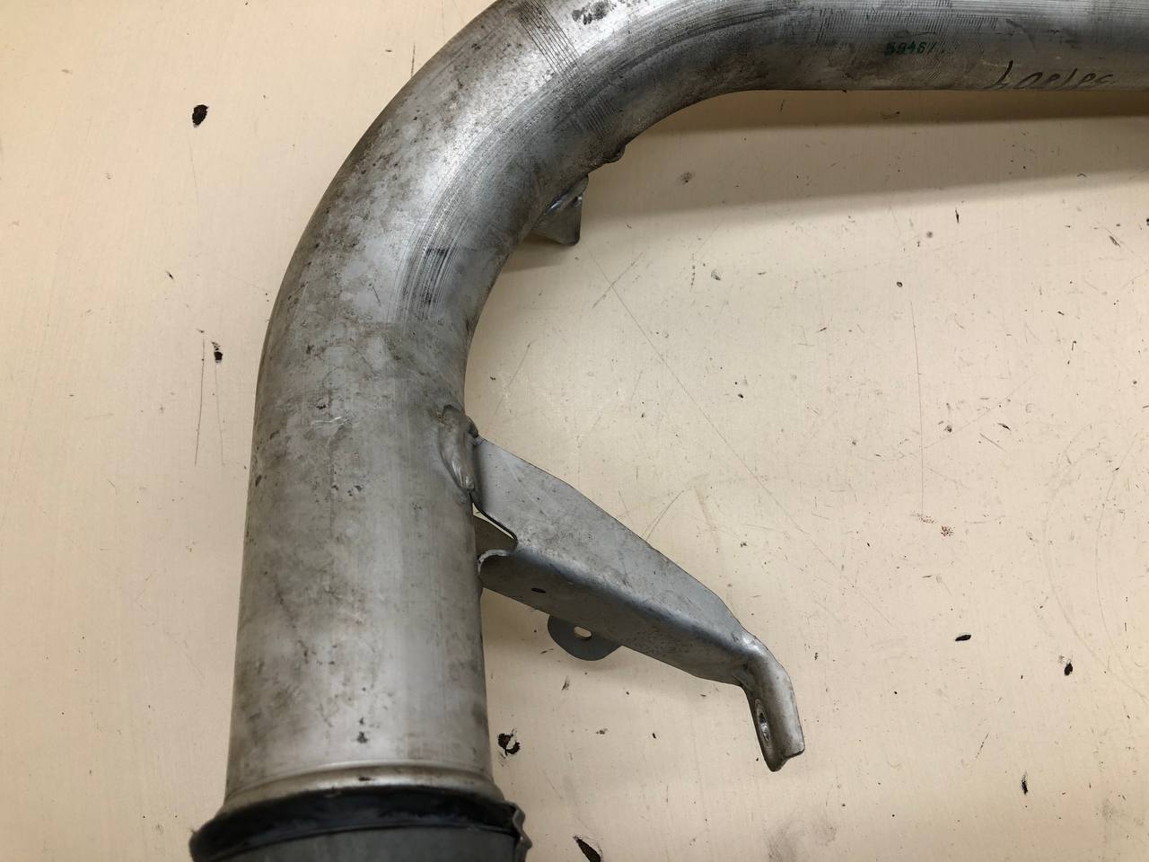 Патрубок интеркулера Volvo XC60 2008-2017