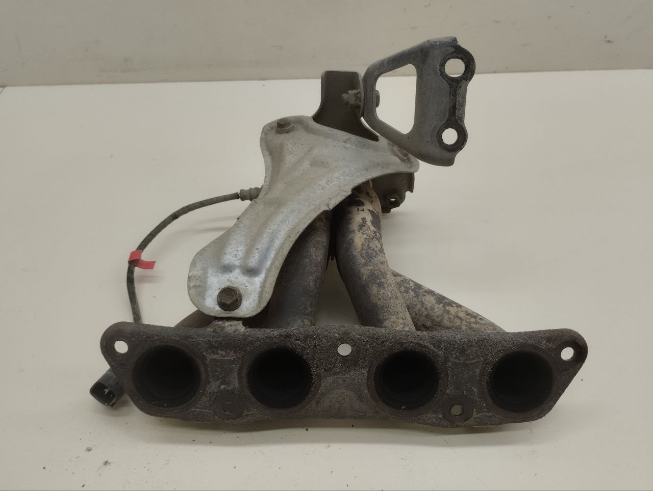 Коллектор выпускной Toyota Rav 4 (A30) 2006-2013 Коллектор выпускной Toyota Rav 4 (A30) 2006-2013
