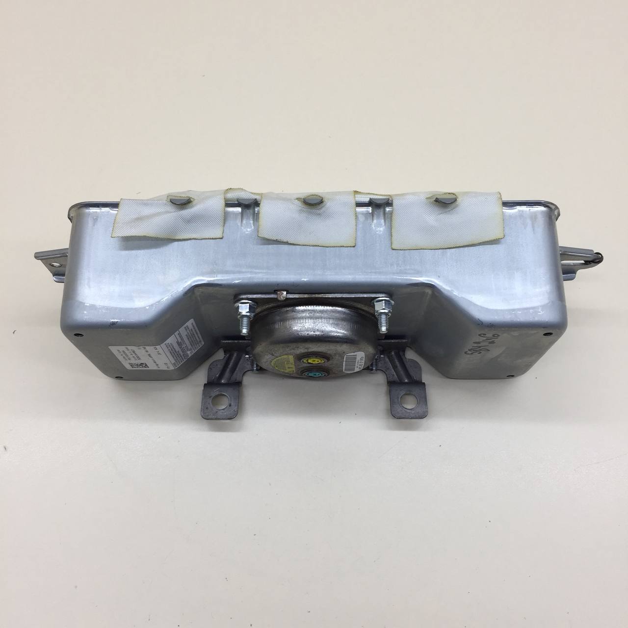 Подушка безопасности нижняя (для колен) Jeep Grand Cherokee (WK2) 2010>