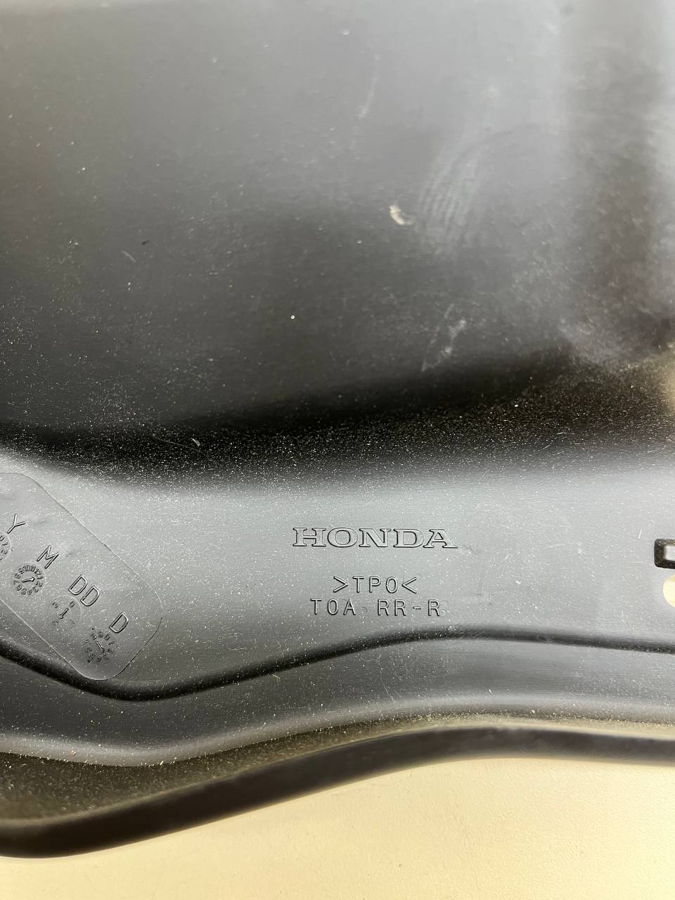 Брызговик задний правый Honda CR-V 2012-2017