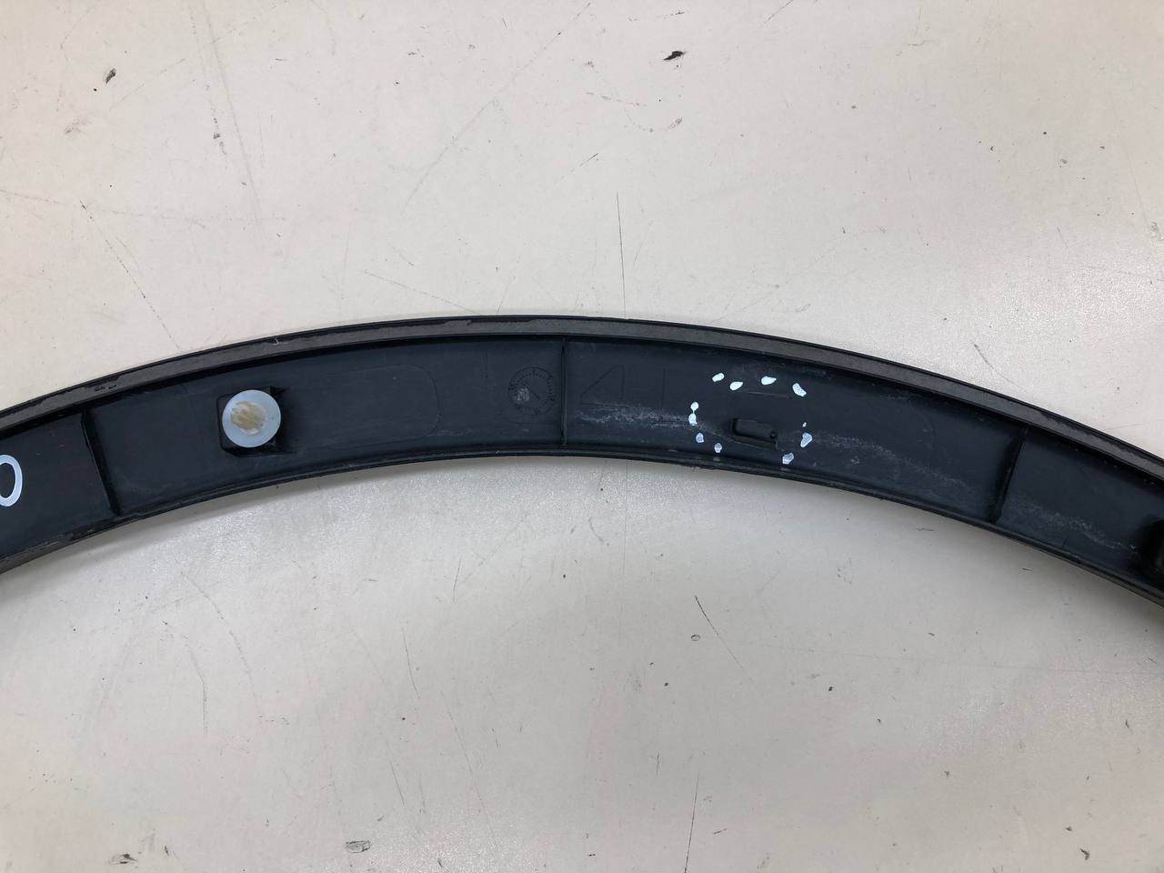 Накладка переднего крыла левого Toyota Rav 4 (XA40) 2013-2019