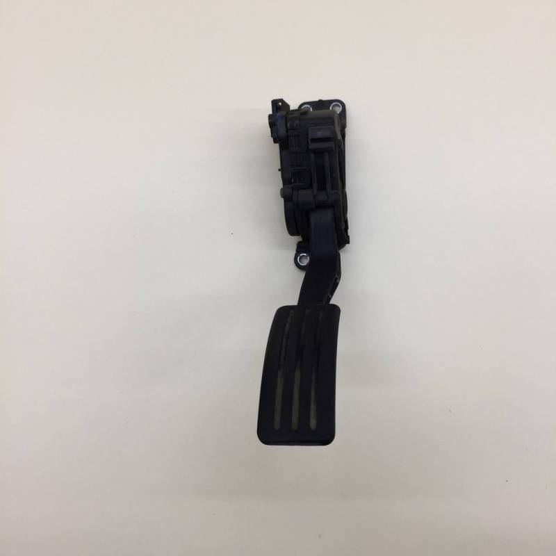 Педаль газа Nissan Almera 3 (G11, G15) 2012>