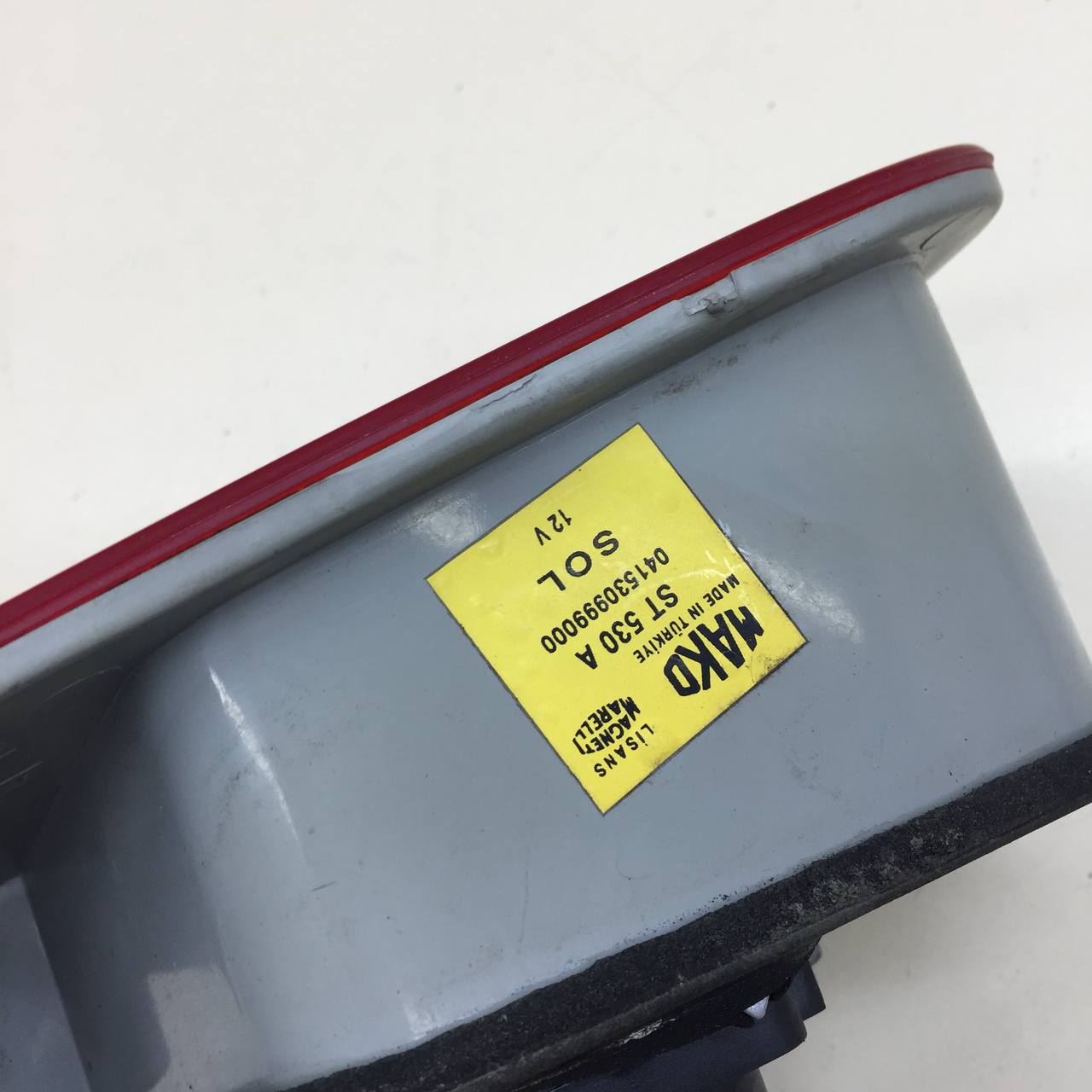 Фонарь задний внутренний левый Fiat Albea 2002-2012