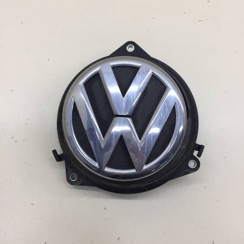 Ручка двери багажника наружная Volkswagen Passat B7 2011-2015