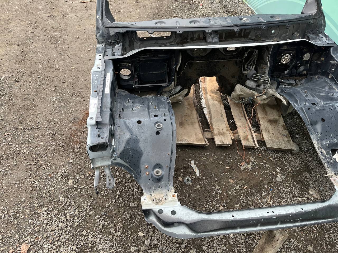 Четверть передняя правая Land Rover Range Rover Sport 2005-2012