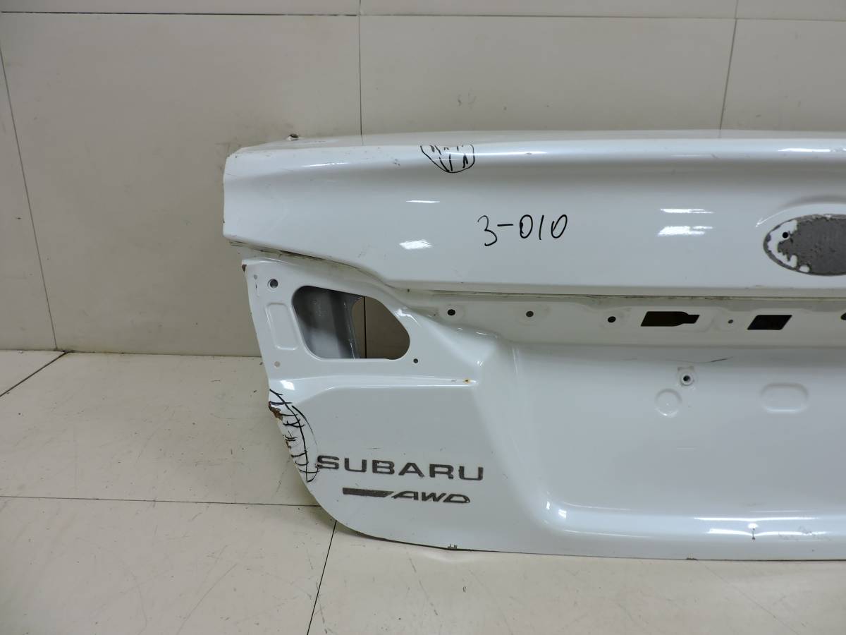 Крышка багажника Subaru Legacy (B14) 2010-2015