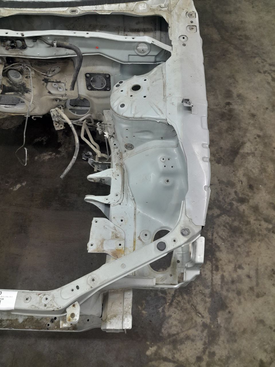 Четверть передняя левая Nissan Almera Classic (B10) 2006-2013