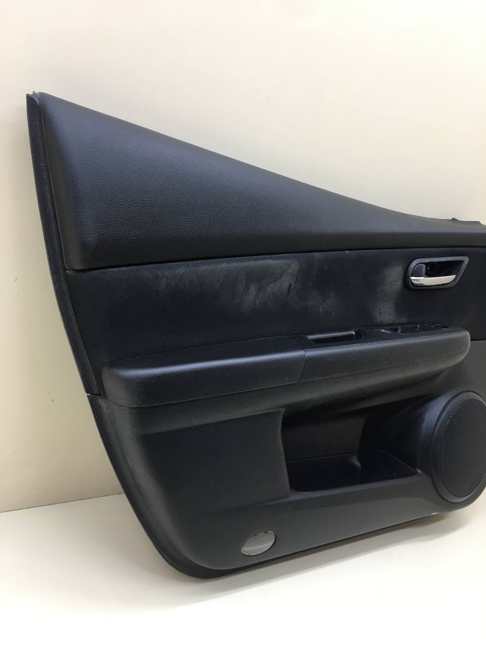 Обшивка двери передней левой Mazda Mazda 6 (GH) 2007-2012