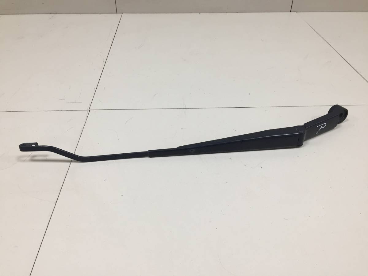 Поводок стеклоочистителя передний правый Daewoo Gentra 2013-2015