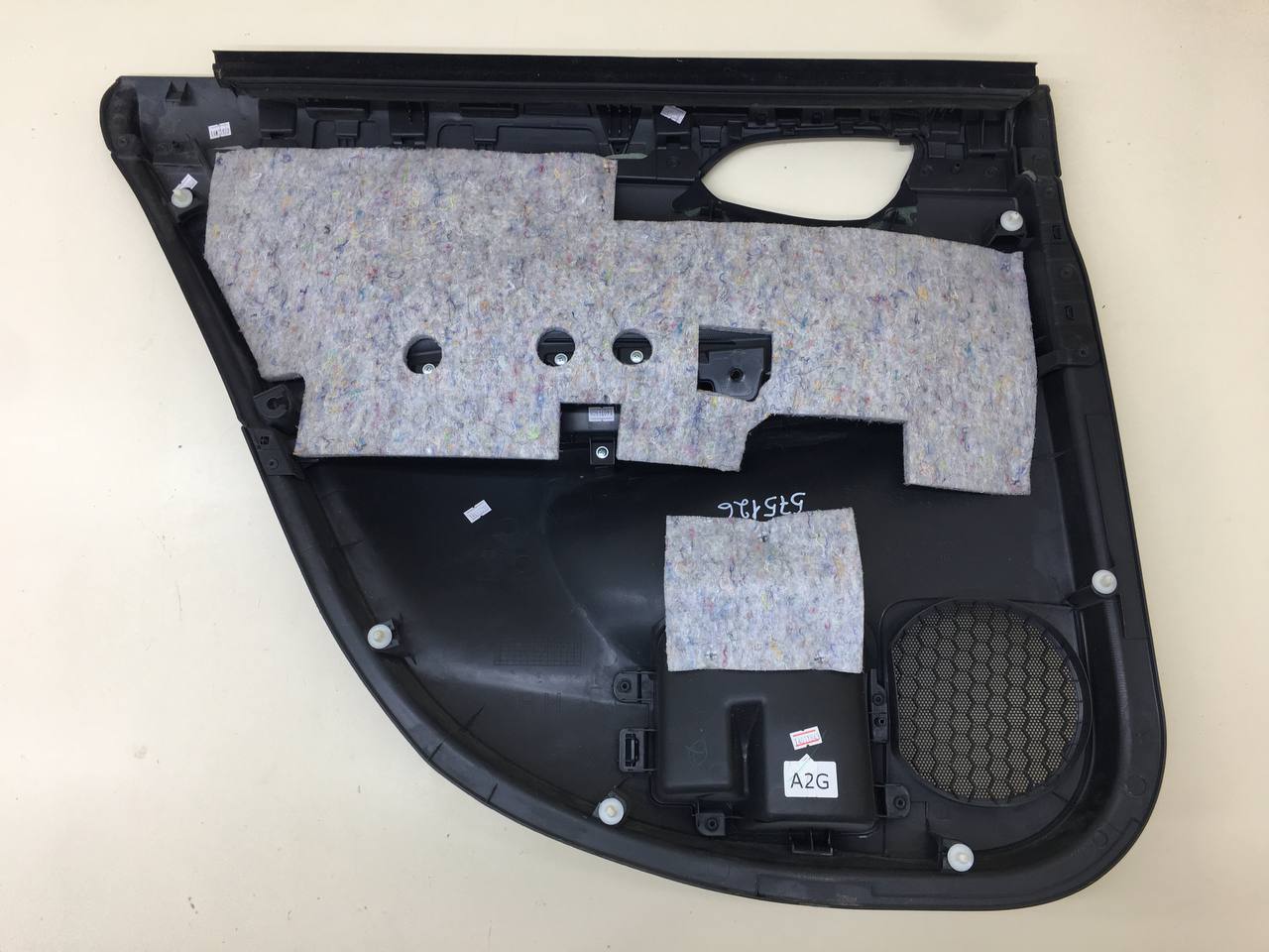 Обшивка двери задней правой Nissan Sentra (B17) 2013-2017