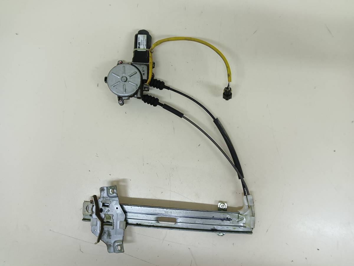 Стеклоподъемник электр. задний левый Kia Spectra (SD) 2004-2011