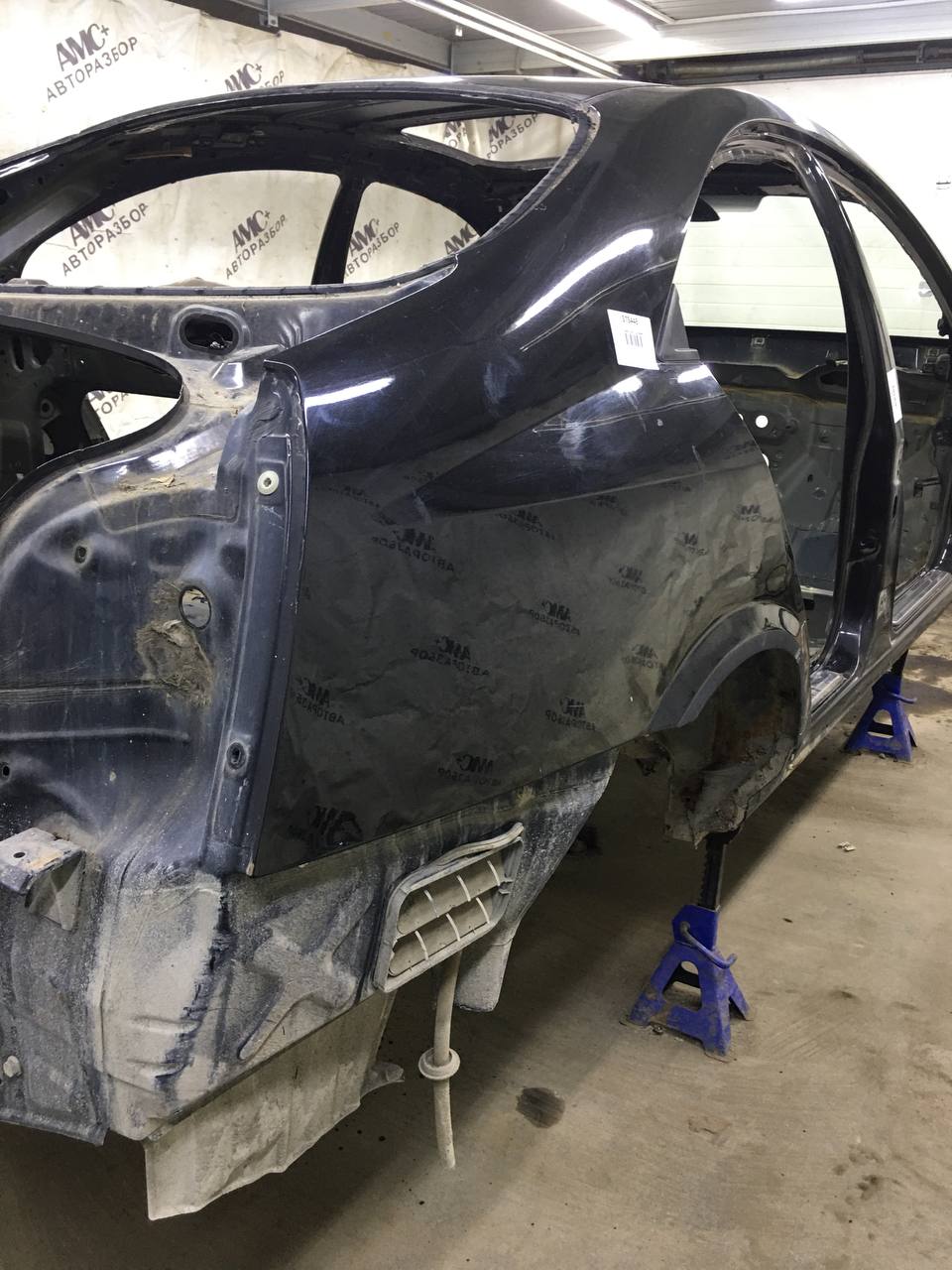 Крыло заднее правое Nissan Primera (P12) 2002-2007 Крыло заднее правое Nissan Primera (P12) 2002-2007