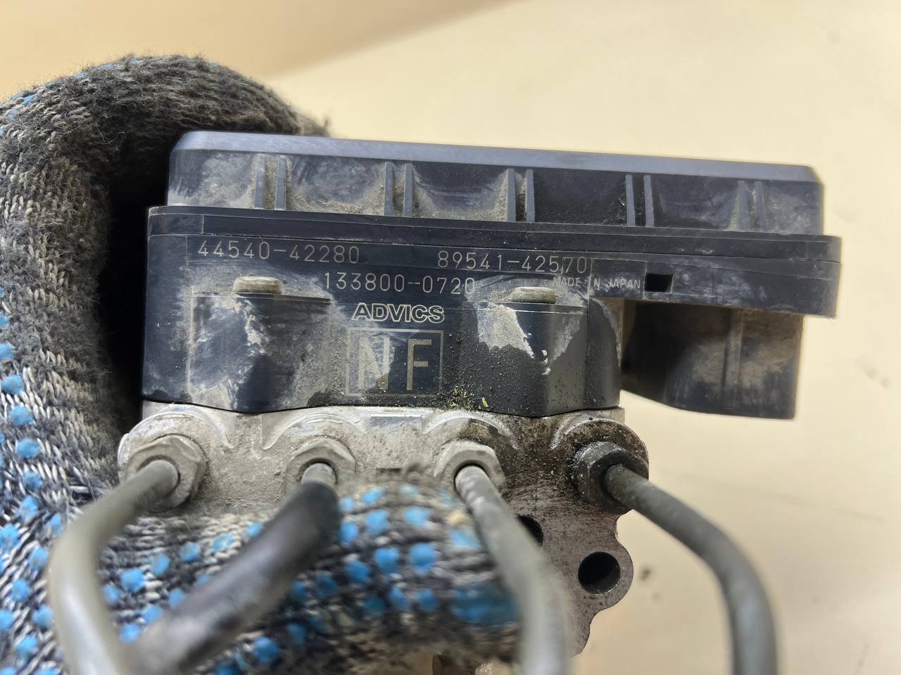 Блок ABS (насос) Toyota Rav 4 (XA40) 2013-2019