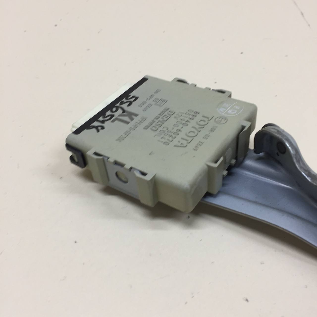 Блок управления светом Toyota Land Cruiser Prado (J150) 2009-2022